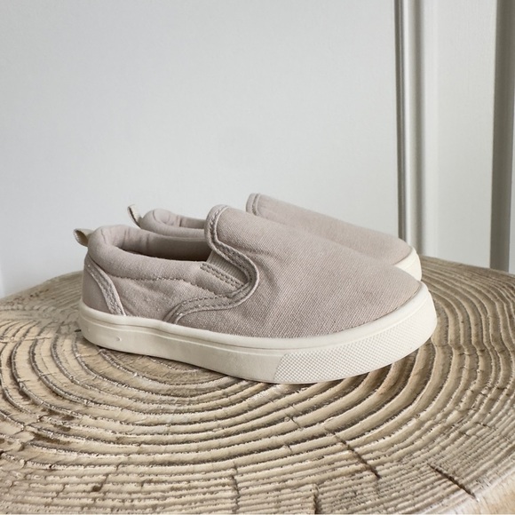 Gap Toddler Slip-On Beige Sneakers Size 8 - Picture 11 of 11